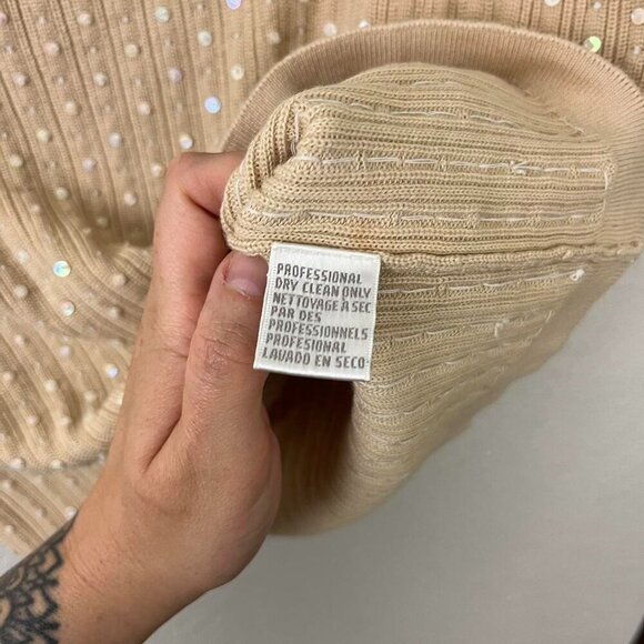 beige beaded sequin vintage 90s stretchy cropped tank top - Picture 8 of 8